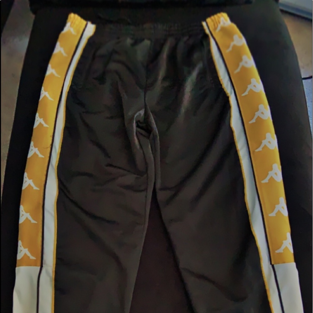 Kappa joggers size medium